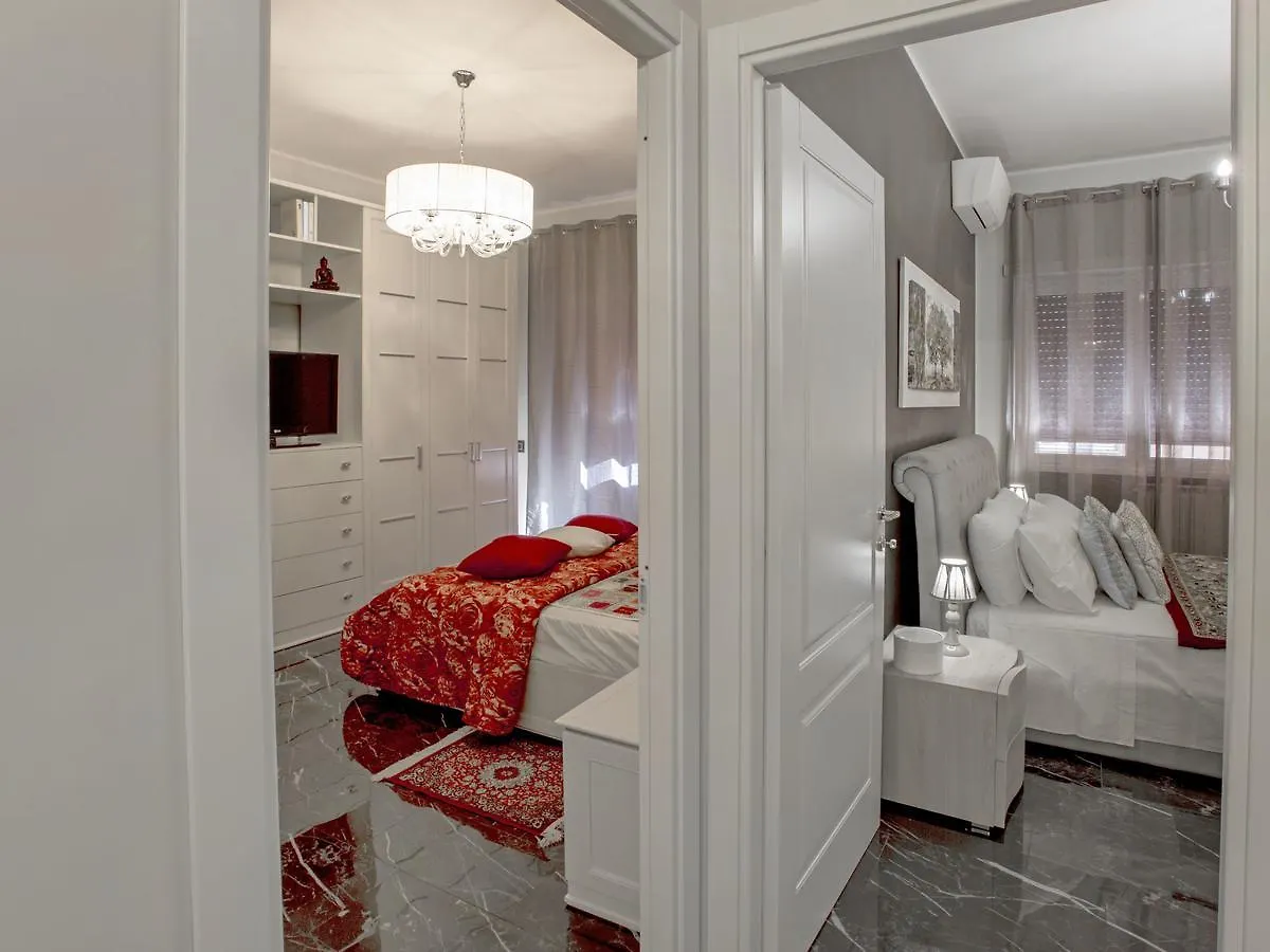Apartment Cozy Lycia By Interhome Rome
