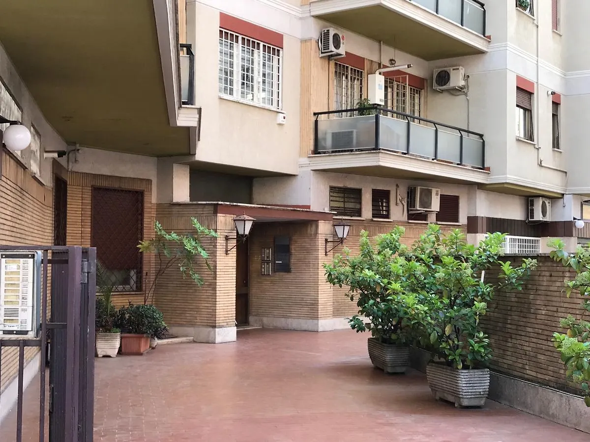 Apartment Cozy Lycia By Interhome Rome