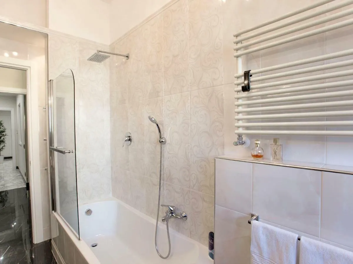 Apartment Cozy Lycia By Interhome Rome 0*,