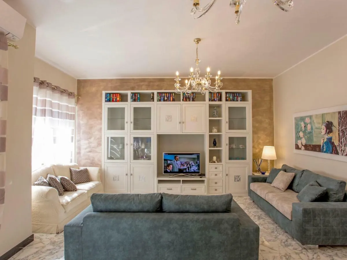 Apartment Cozy Lycia By Interhome Rome